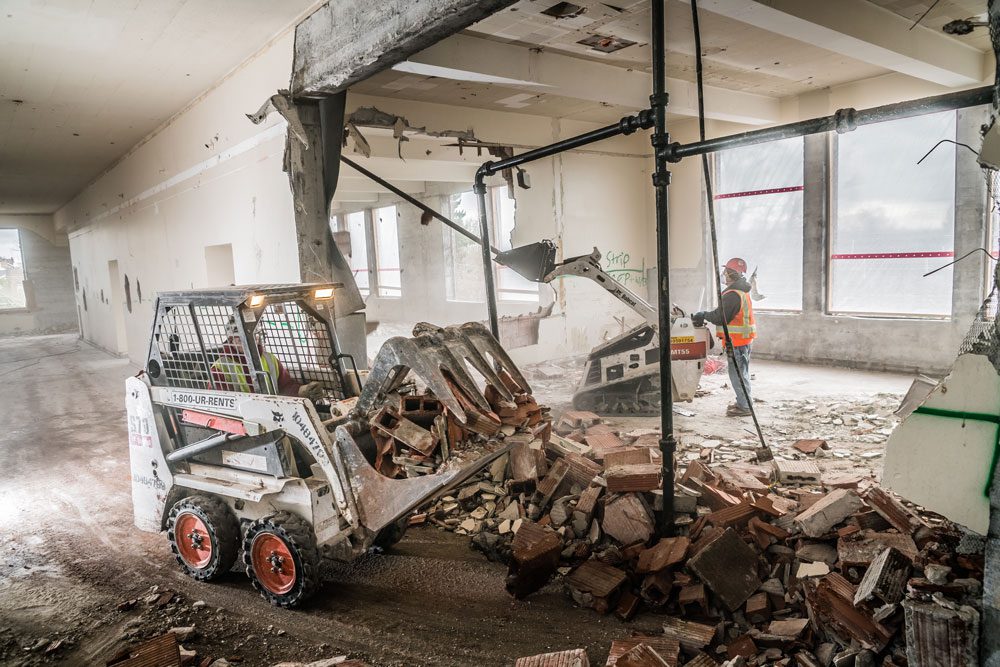 Lincoln School Demo and Abatement | Ascendent Demo | Seattle, WA